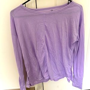 Purple long sleeve top from Gap fit size XS